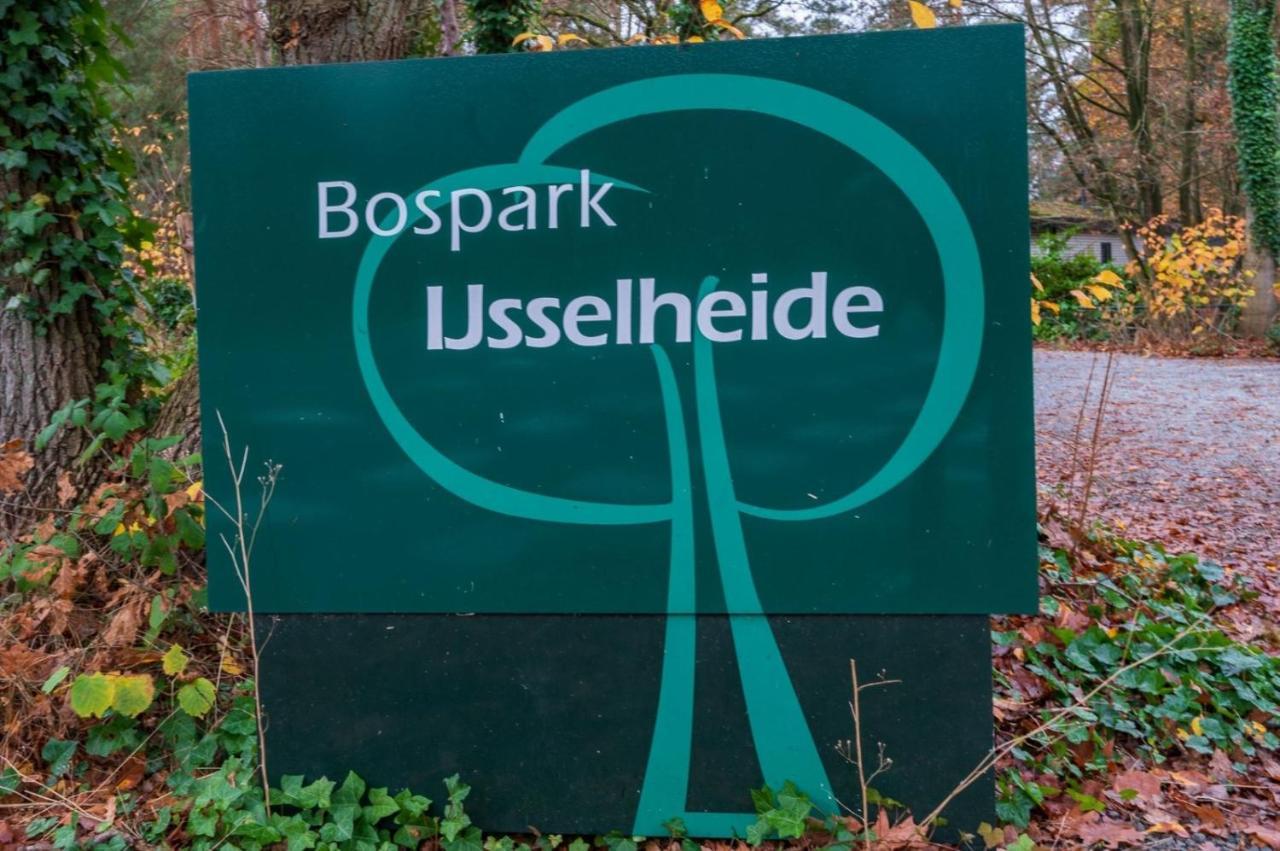 "Dennenhuisje" Op Bospark Ijsselheide Hattemerbroek Exterior foto